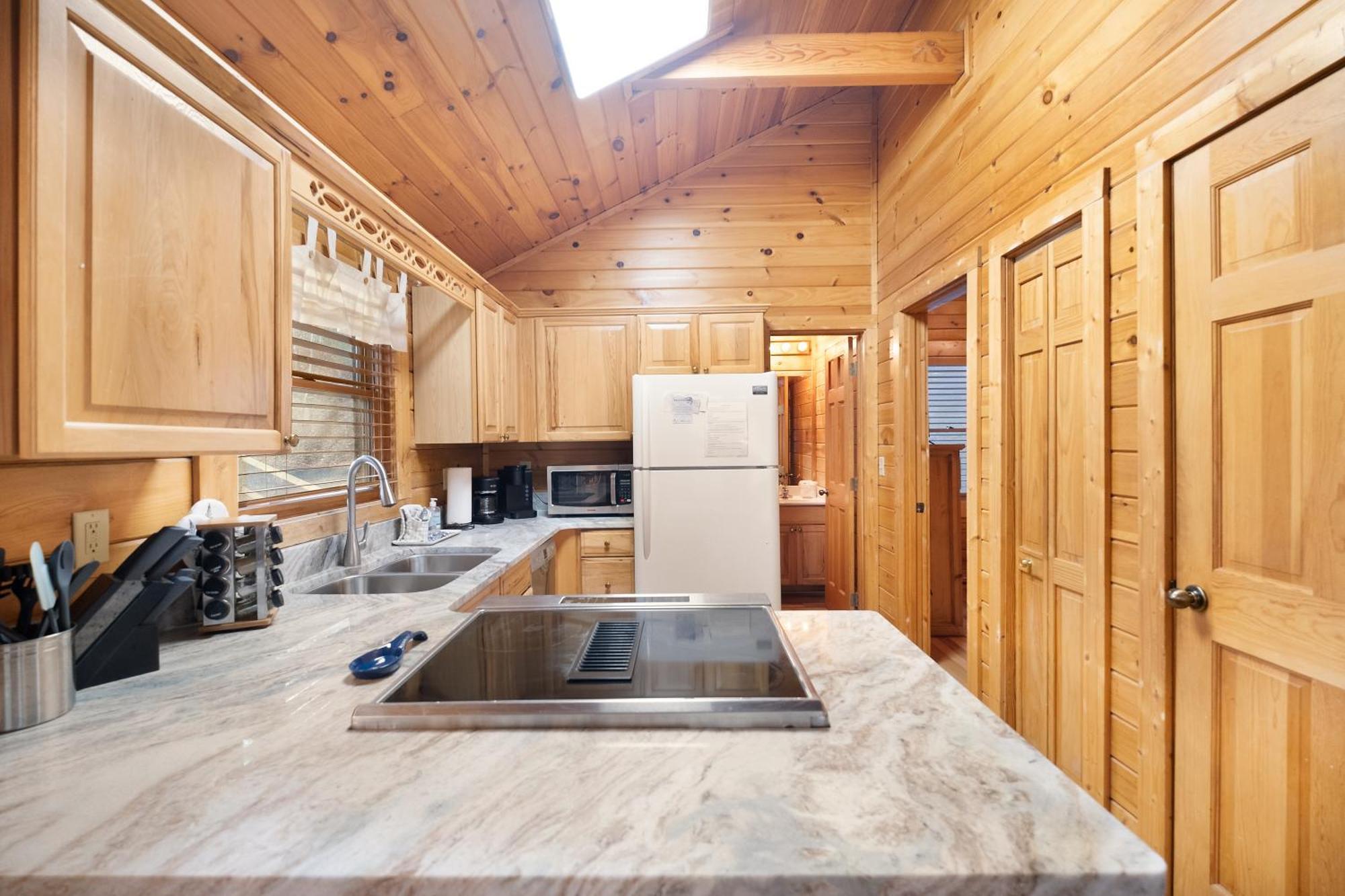 Private Smoky Mountain Luxury Log Home With 2 Fireplaces, Hot Tub & Community Pool Sevierville Bagian luar foto