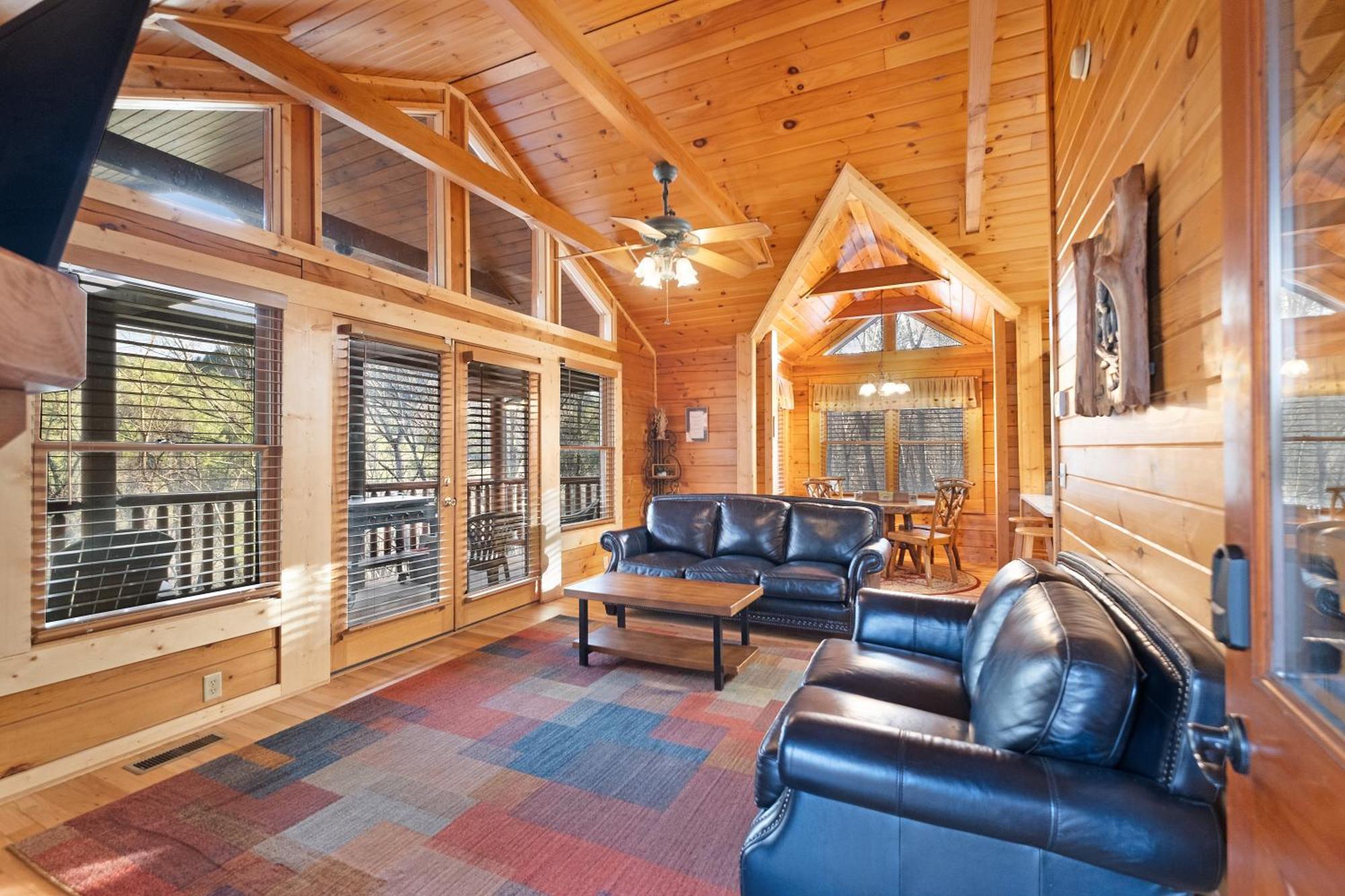 Private Smoky Mountain Luxury Log Home With 2 Fireplaces, Hot Tub & Community Pool Sevierville Bagian luar foto