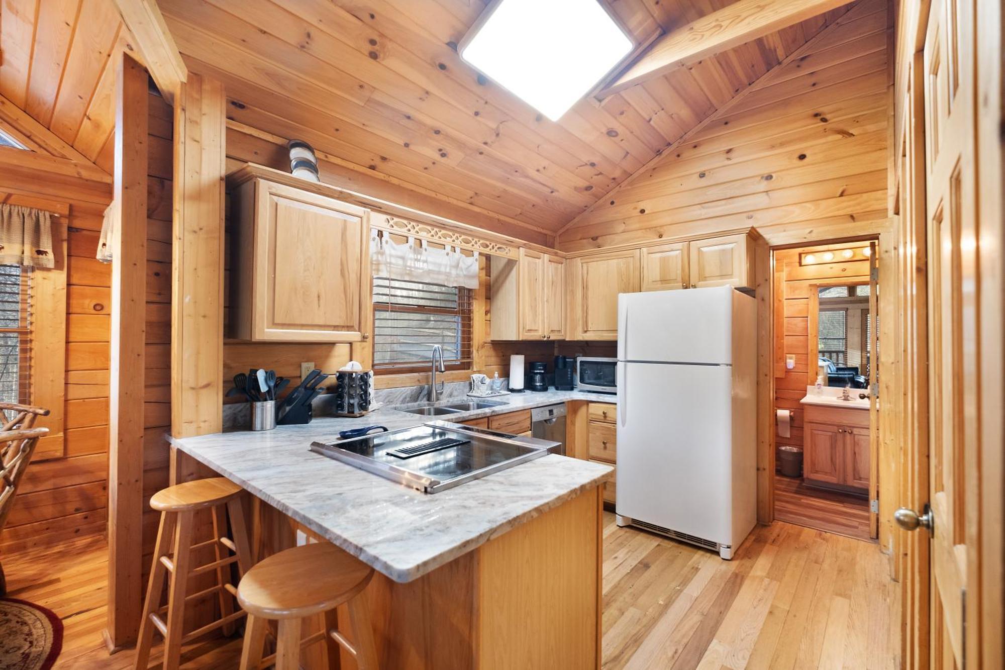 Private Smoky Mountain Luxury Log Home With 2 Fireplaces, Hot Tub & Community Pool Sevierville Bagian luar foto